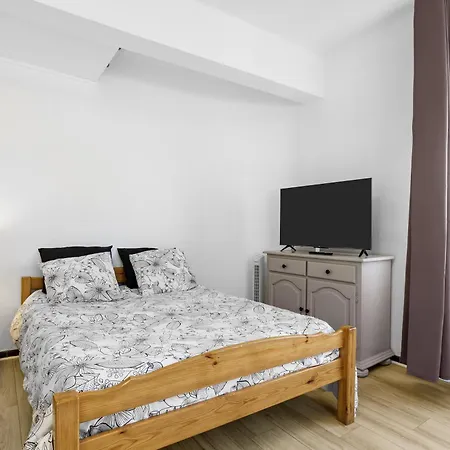- Base Nature Frejus
